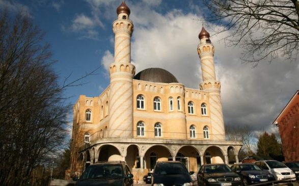 Dënohen prindërit gjermanë që nuk i lejuan fëmijët ta vizitonin xhaminë