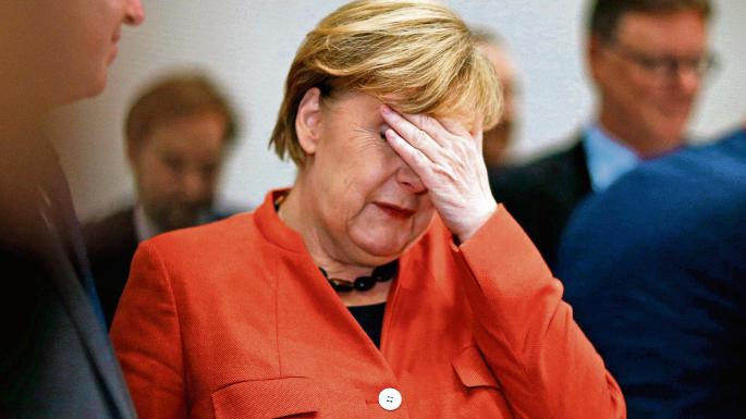 Emigrantët “zhysin” Merkelin në krizë
