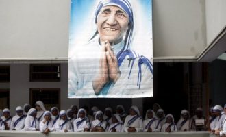 Filmi biografik prodhuar në Indi për Nënën Terezë, do të lansohet në 2020-n