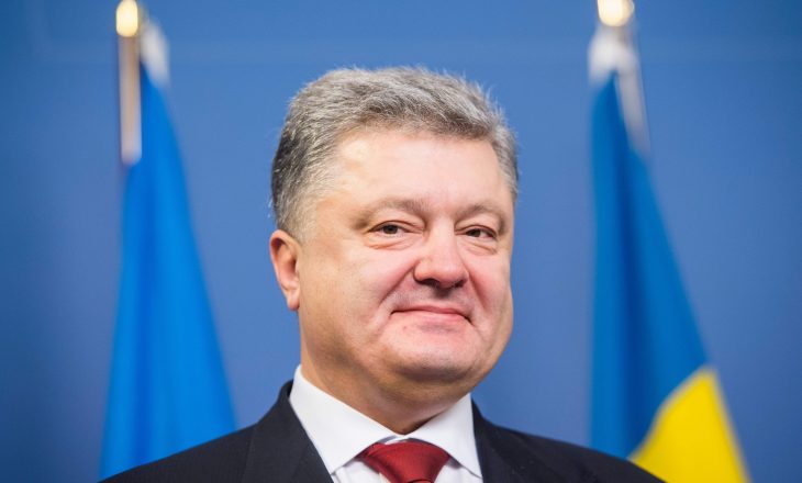 Ukraina nuk do ta njohë Kosovën, thotë Poroshenko