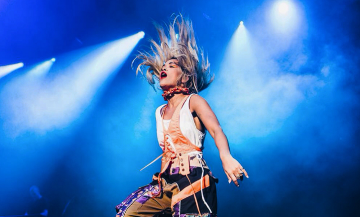 Koncerti madhështor i Rita Orës në Manchester Arena [VIDEO]