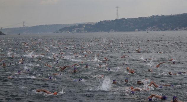 Turqi, 2 mijë notarë në garë në Bosfor