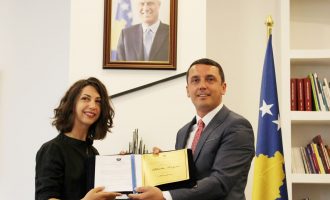 MKRS-ja ndau çmimet për Kinematografi: Sahatçiu nderohet për vepër jetësore, Zeqiri merr çmimin vjetor