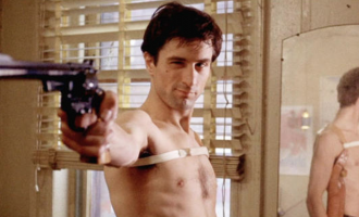 Robert De Niro mbush 75 vjeç, nga “Kumbari”, tek “Taxi driver”