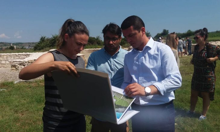 ​​Ministri Gashi viziton lokalitetin arkeologjik në Dresnik