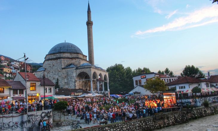 Shtrohet “Sofra Gurbetqare” në Prizren