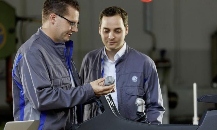 Volkswagen tani me 3D për prodhim të pjesëve të makinës