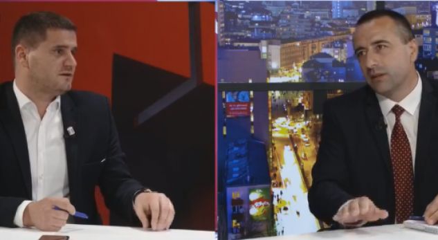 Olluri – avokatit të Zekës: Ai ka probleme personale me të gjithë që raportojnë për keqpërdorimet e tij