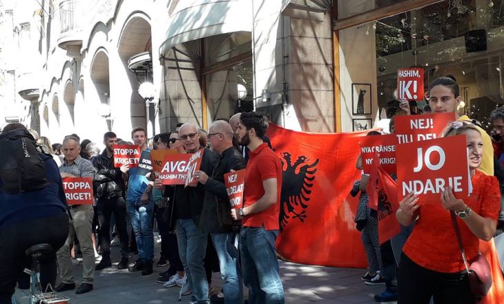Në Suedi protestohet kundër Hashim Thaçit