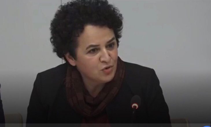 Afërdita Bytyqi: Isha pjesëtare e UÇK-së, do të deklarohem për këtë çështje sapo të kthehem në Kosovë