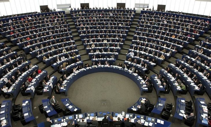 Parlamenti Evropian sot pritet të votojë për liberalizimin e vizave për Kosovën