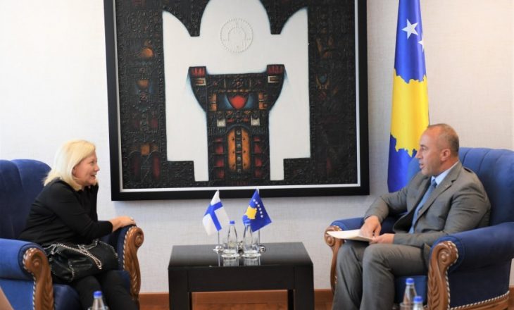 Haradinaj i kërkon mbështetje ambasadores së Finlandës për pastrimin e Kosovës