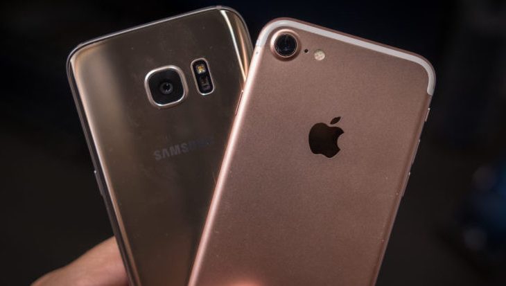 Samsung e para në tregun global të telefonave, mund Apple