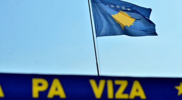 Komisioni Evropian i kërkon Parlamentit t’ia heqë vizat Kosovës