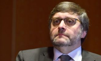 Palmer anulon pjesëmarrjen në Forumin e Sigurisë në Beograd