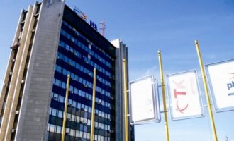 Protestojnë punëtorët e Postës