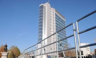 Qeveria e Kosovës reagon pas dështimit në INTERPOL