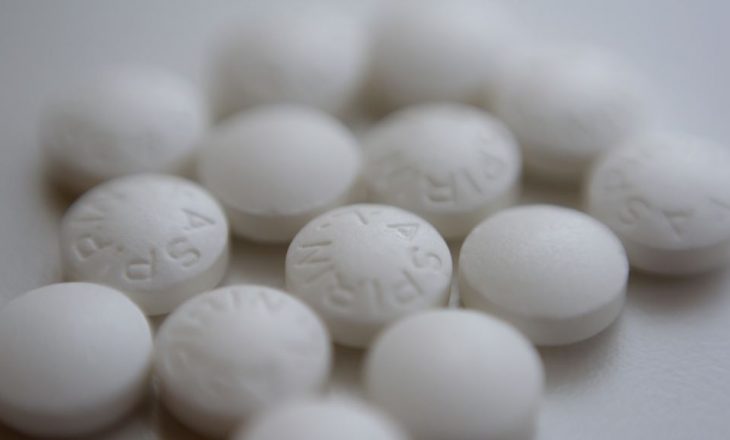 Studim i ri mbi përfitimet dhe pasojat e përdorimit të aspirinës