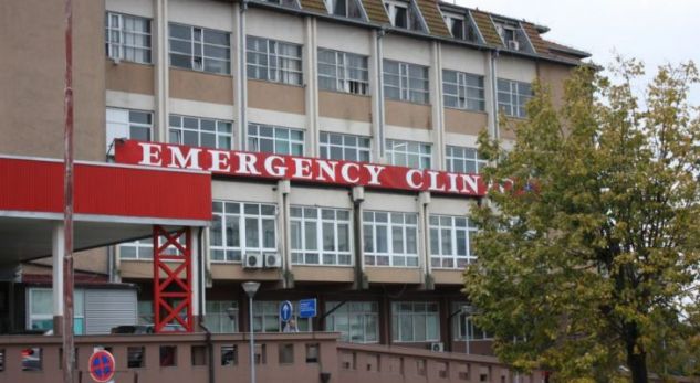 13-vjeçarja bëhet nënë