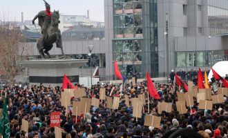 “Protestat janë e vetmja rrugë për ta kundërshtuar pushtetin”