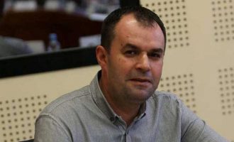 Deputeti që akuzohet për mashtrime me listat e veteranëve, tallet me ish-prokurorin Blakaj