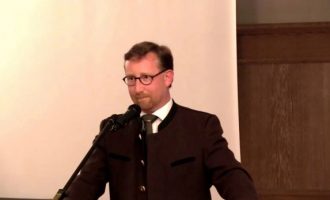 I quajti shqiptarët hajdutë, reagime të ashpra kundër politikanit ekstremist gjerman