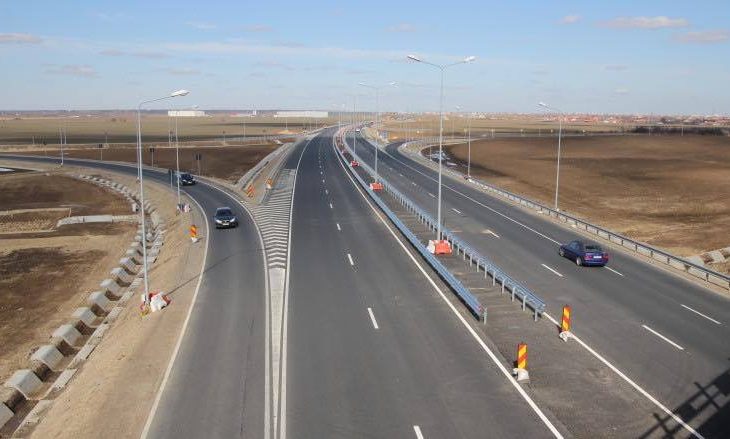 Ministri Lekaj reagon lidhur me ndërprerjen e punimeve në autostradën “Arbën Xhaferi”