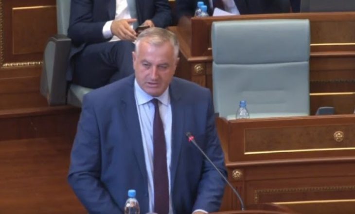 Ministri Berisha tregon kur do t’i ndërrohet emri FSK-së