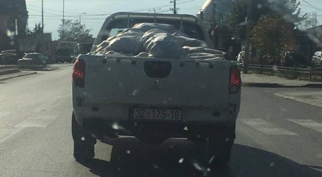 Instituti Bujqësor i Kosovës reagon për fotografinë ku vetura zyrtare barte ushqim