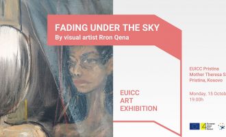 Ron Qena me ekspozitën “Fading under the sky”