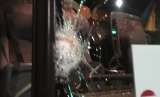 Detaje nga sulmi me gurë i autobusit të Kosovës në Serbi