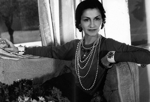 Coco Chanel, historia e një gruaje që ndryshoi miliona gra