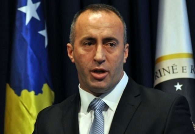 Haradinaj e përgëzon Vasfije Krasniqin, guximi saj të jetë udhërrëfyes për viktimat e tjera