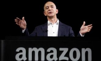 Jeff Bezos humb mbi 9 miliardë dollarë në ditë,përsëri mbetet njeriu më i pasur në botë