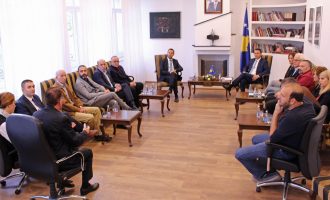 Ministri Gashi: Strategjia e Kulturës të përfshijë konsultime të të gjithë akterëve