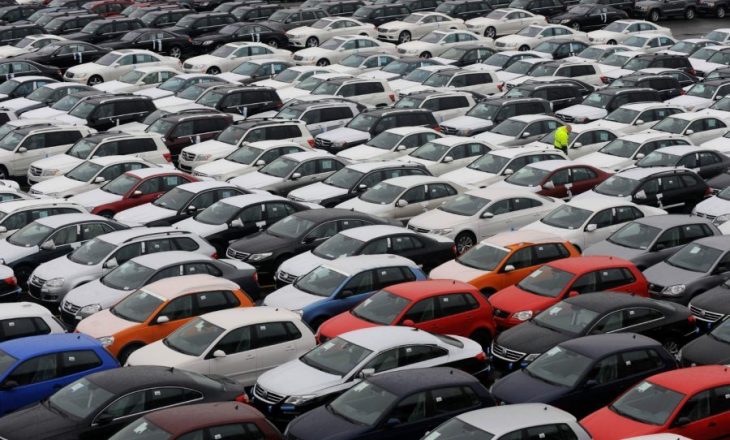 Projektligji pro importit të veturave më të vjetra se 10 vjet shkon në Kuvend