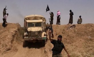 ISIS-i përparon drejt kufirit mes Sirisë e Irakut