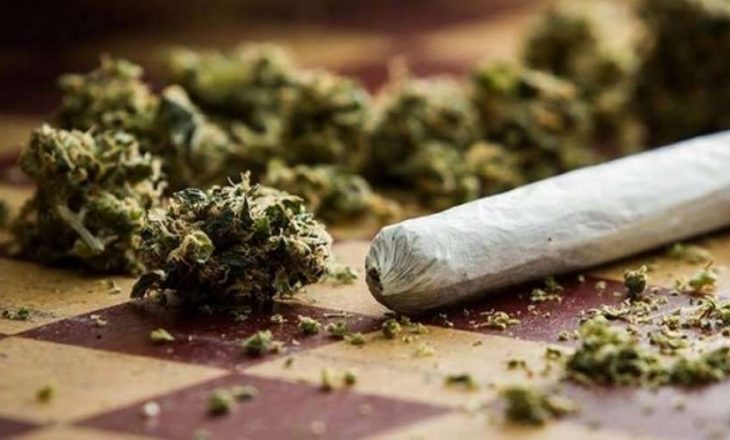 Policia konfiskon sasi të marihuanës në pesë komuna