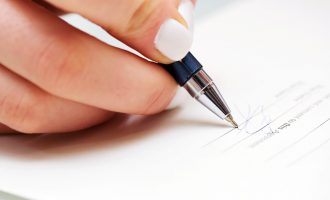 Vetëdijesohen kosovarët, i regjistrojnë pronat edhe në emër të grave