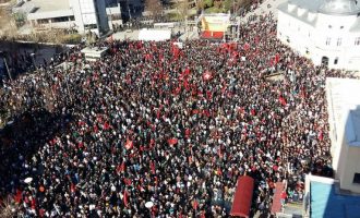 A janë të gatshëm qytetarët të marrin pjesë në protestat e VV-së?