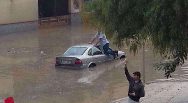Spanjë, sërish viktima nga përmbytjet