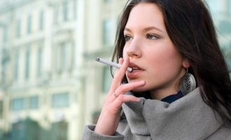 Ushqimet që duhet të konsumoni nëse jeni duhapirës