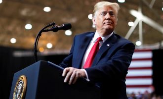 Marrëveshja Kosovë-Serbi mund të nënshkruhet nesër para presidentit Trump