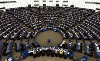 Parlamenti Evropian reagon për taksën e Kosovës ndaj Serbisë, ka një kërkesë