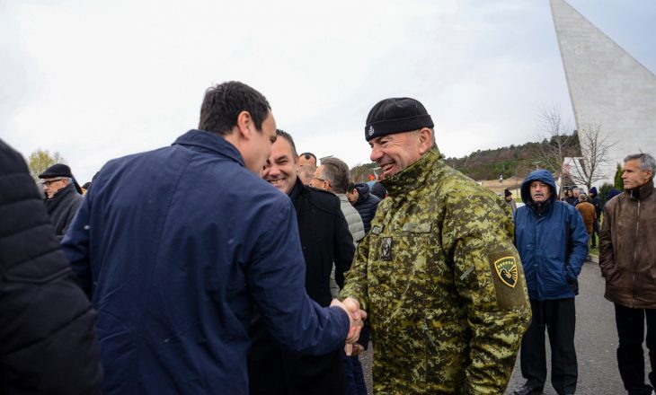 Albin Kurti, homazhe në Prekaz për 28 Nëntor: Është dita thelbësore e identitetit kombëtar