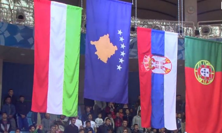 Moment i veçantë, flamuri i Kosovës
