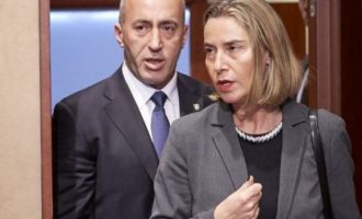Haradinaj i dërgon letër Mogherinit për taksën ndaj produkteve serbe