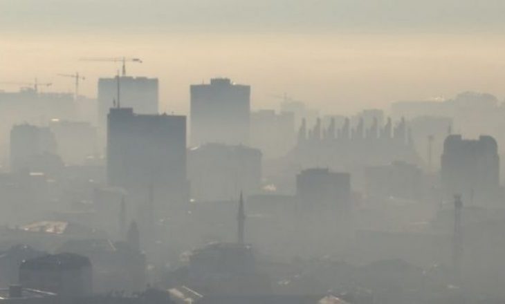 Edhe sonte Prishtina ka ajër të ndotur e të pashëndetshëm.
