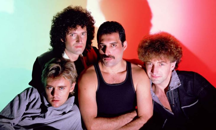 “Bohemian Rhapsody”, historia e Freddie Mercuryt dhe bendit “Queen”