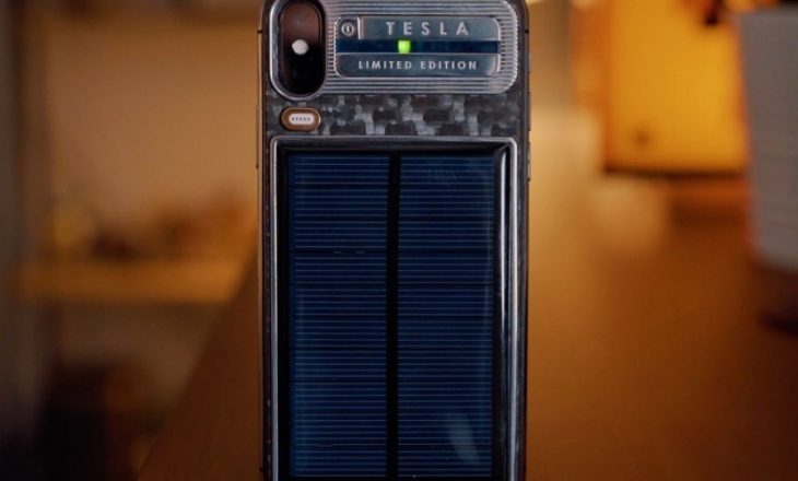 Testohet iPhone X i veçantë me mbushës solar